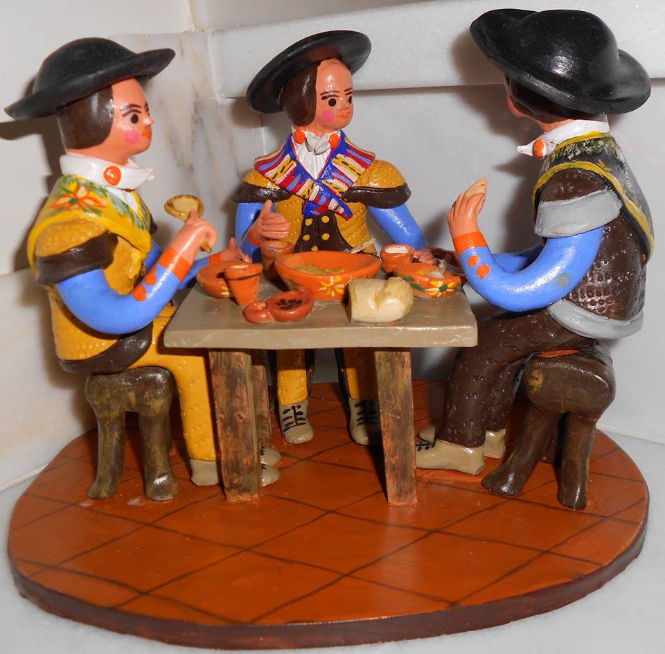 tertúlias à volta do “petisco” e um “copo”