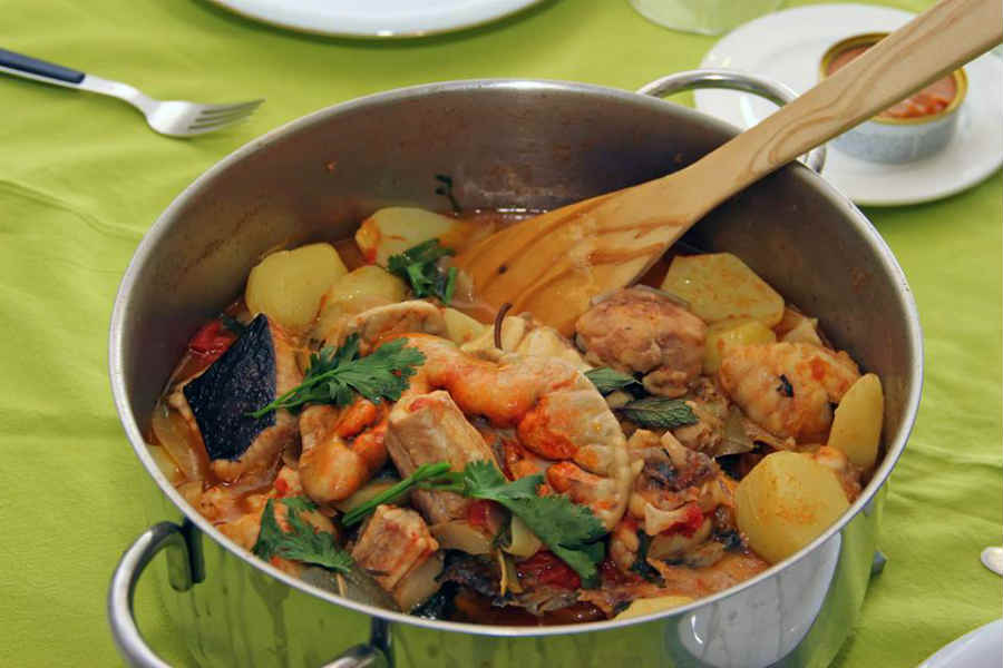 inigualável a “caldeirada à setubalense”