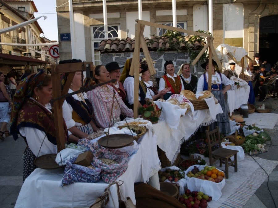 Mercado à antiga mobiliza Azeméis