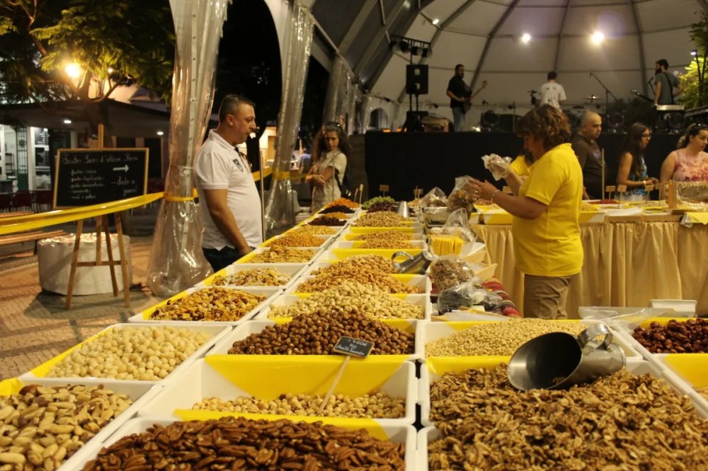 Frutos Secos ‘passados’ em Torres Novas